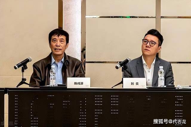 少妇超碰在线